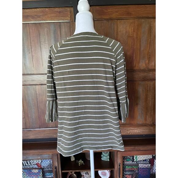 Christopher‎ & Banks Size Petite Medium 3/4 Sleeve V-Neck Knit Top Green White - Picture 2 of 4